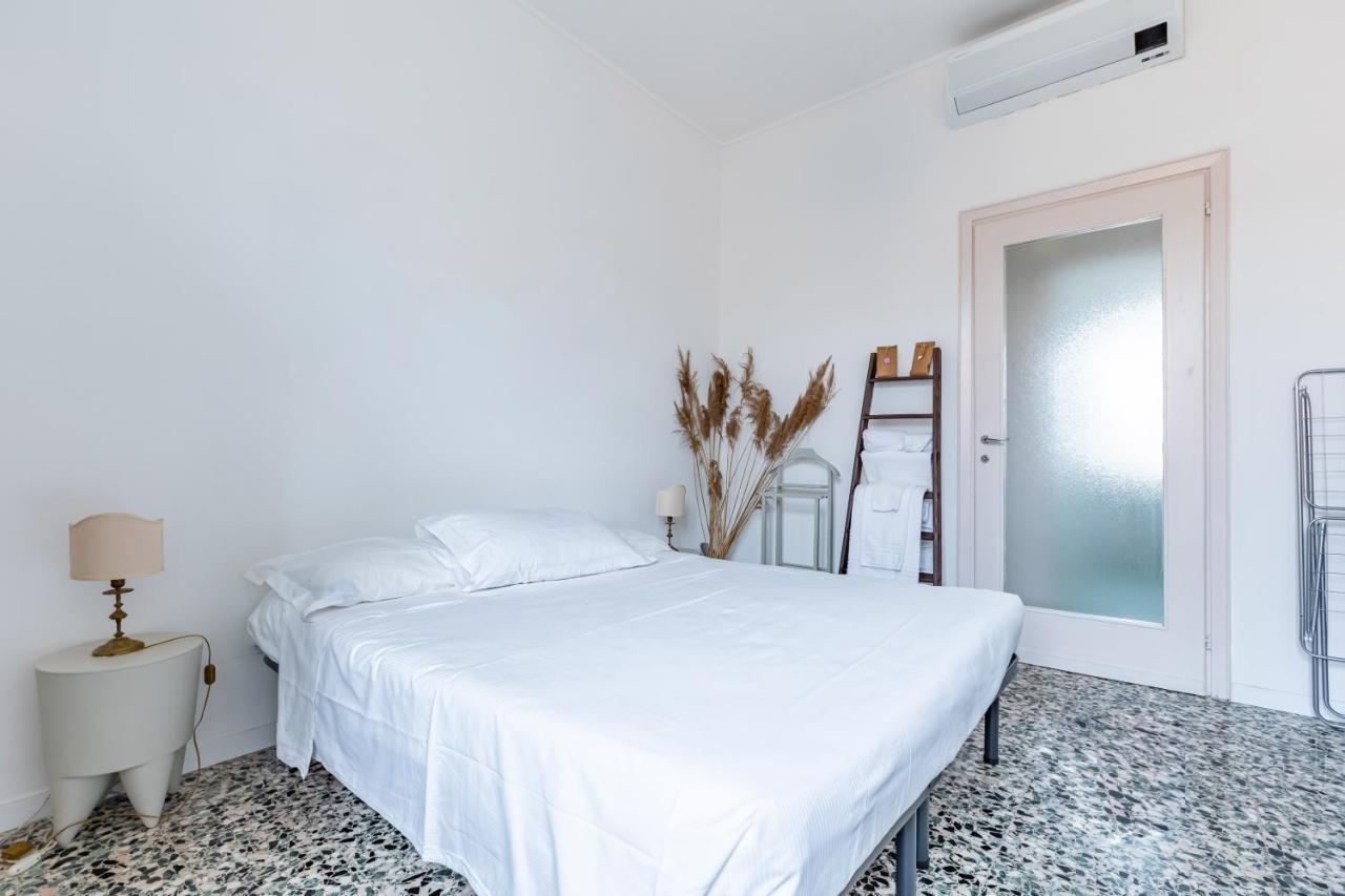 The Roof Apartment - Citycenter - By Host4U Pavie Extérieur photo
